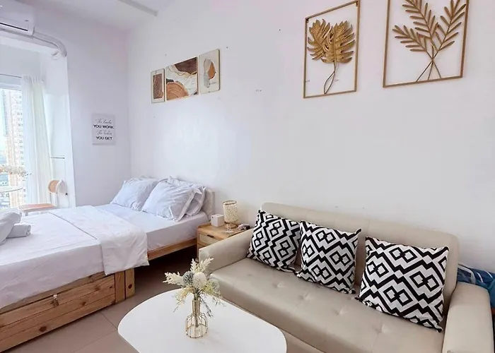 Unit With View Apartment *